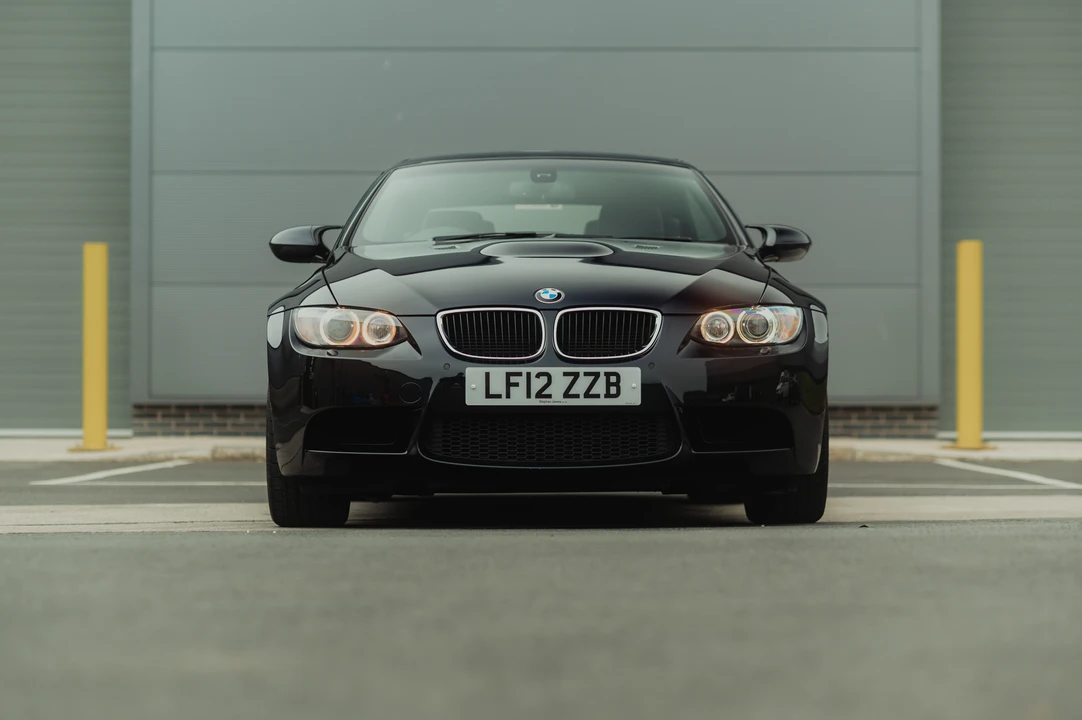 2012 BMW E93 M3 Convertible - Image 3 of 31