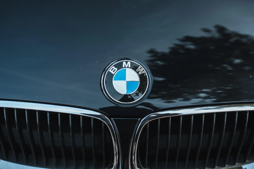 2012 BMW E93 M3 Convertible - Image 23 of 31