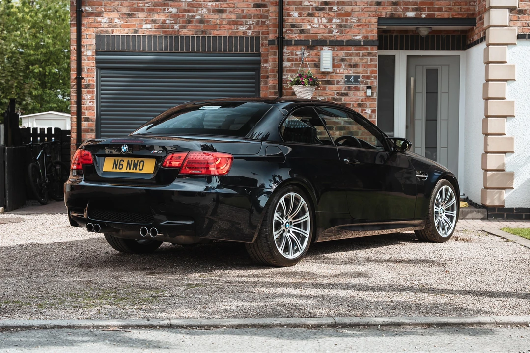 2012 BMW E93 M3 Convertible - Image 5 of 31