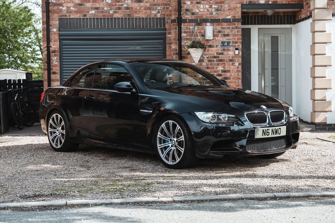2012 BMW E93 M3 Convertible - Image 3 of 31