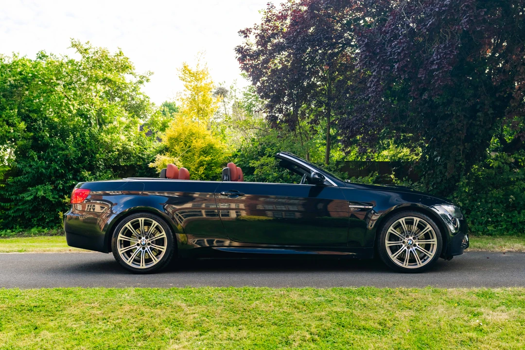 2012 BMW E93 M3 Convertible - Image 4 of 31