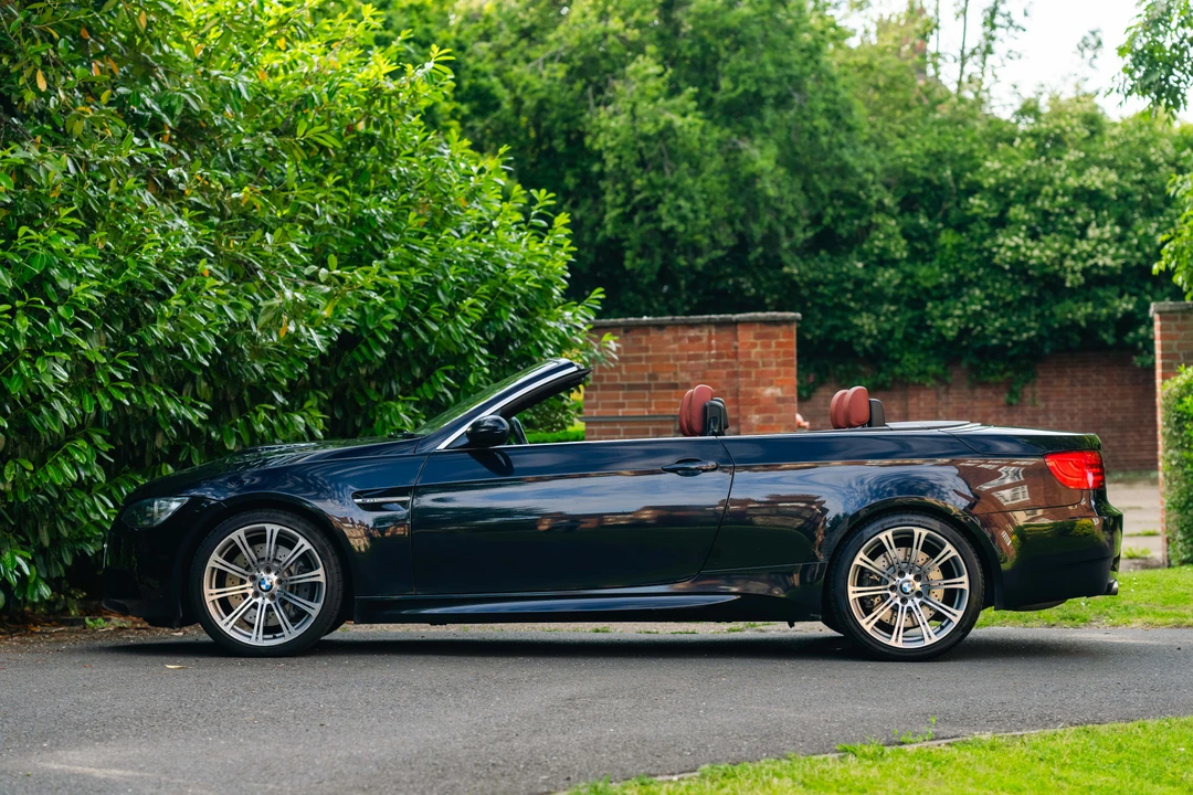 2012 BMW E93 M3 Convertible - Image 9 of 31