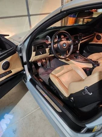 2012 BMW E93 M3 Convertible - Image 12 of 13