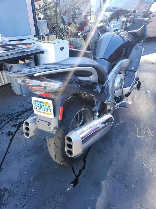 2012 BMW K1600 - Image 2 of 2