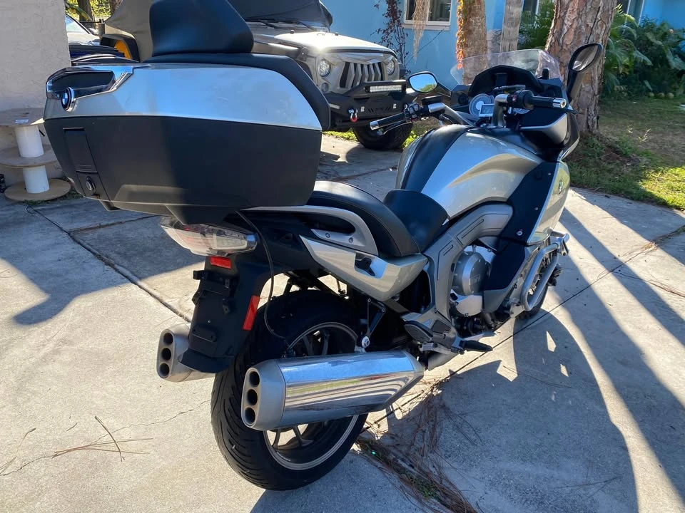 2012 BMW K1600 - Image 10 of 14