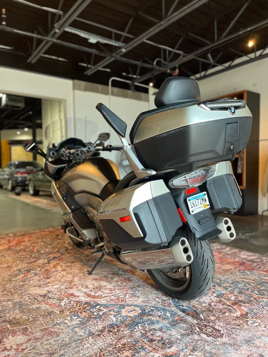 2012 BMW K1600 - Image 24 of 31
