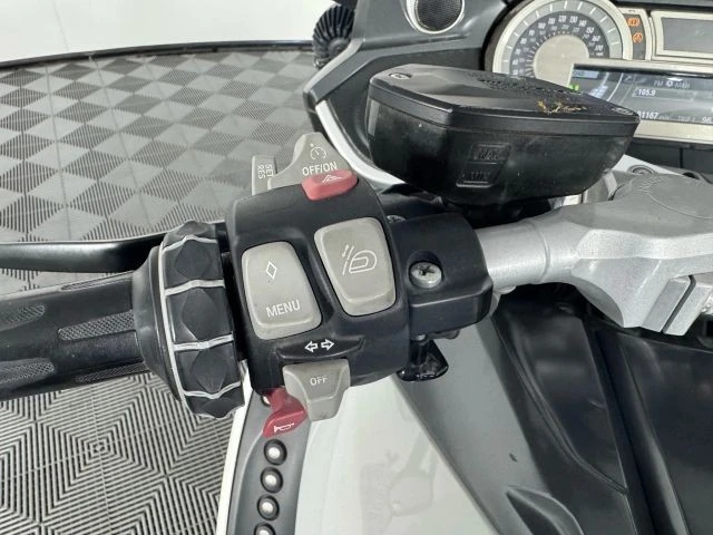 2012 BMW K1600 - Image 10 of 12
