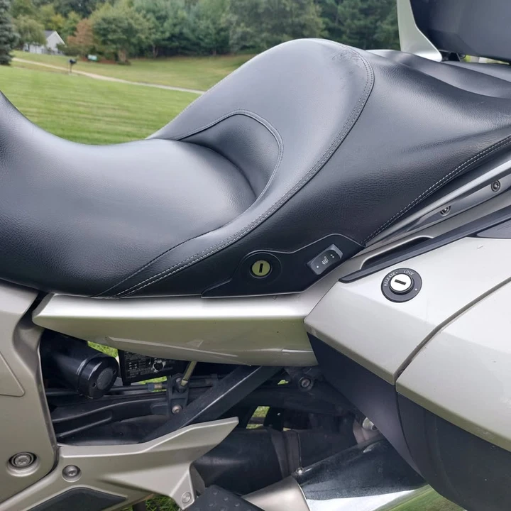 2012 BMW K1600 - Image 9 of 11