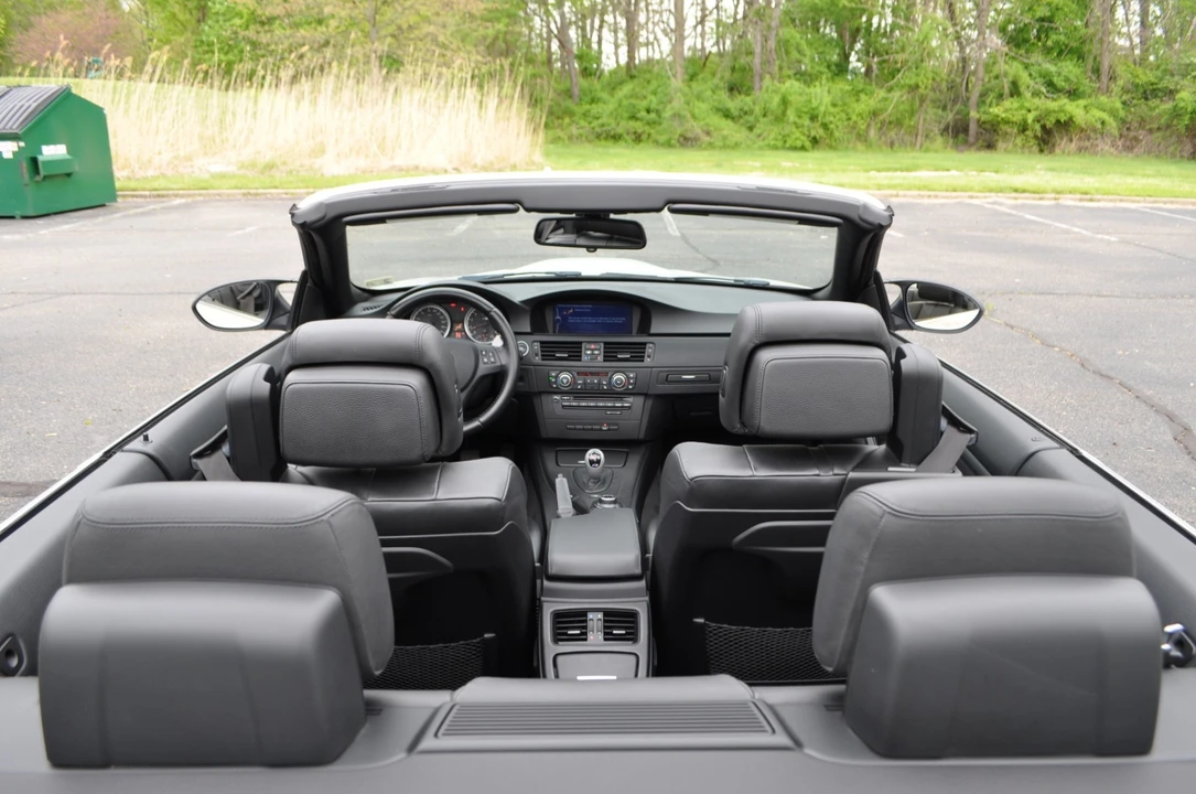 2012 BMW E93 M3 Convertible - Image 15 of 31