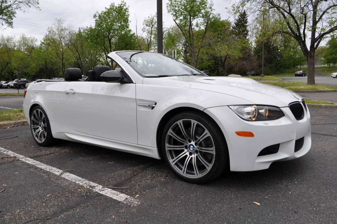 2012 BMW E93 M3 Convertible - Image 7 of 31