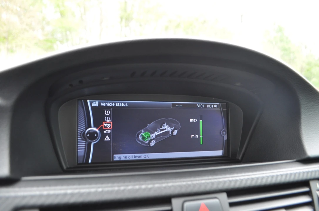 2012 BMW E93 M3 Convertible - Image 31 of 31