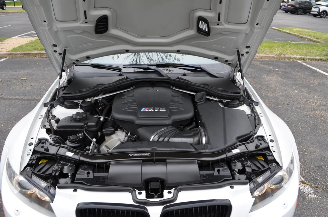2012 BMW E93 M3 Convertible - Image 21 of 31