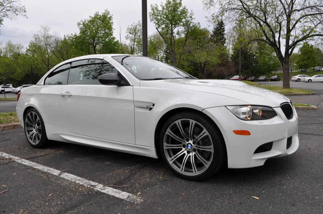 2012 BMW E93 M3 Convertible - Image 28 of 31