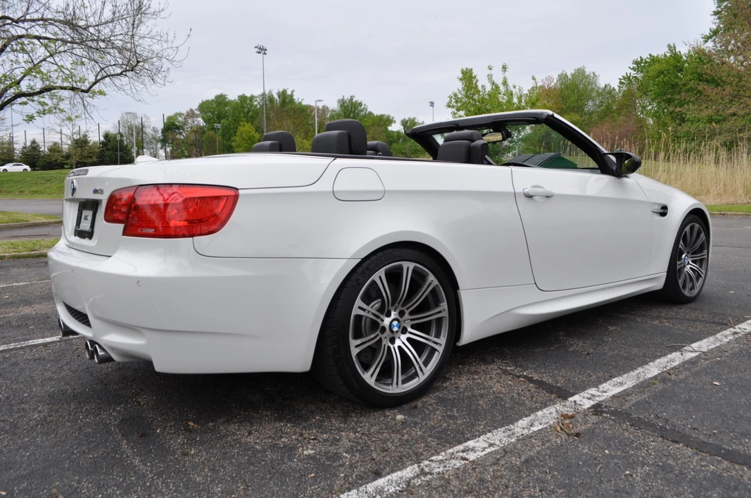 2012 BMW E93 M3 Convertible - Image 5 of 31