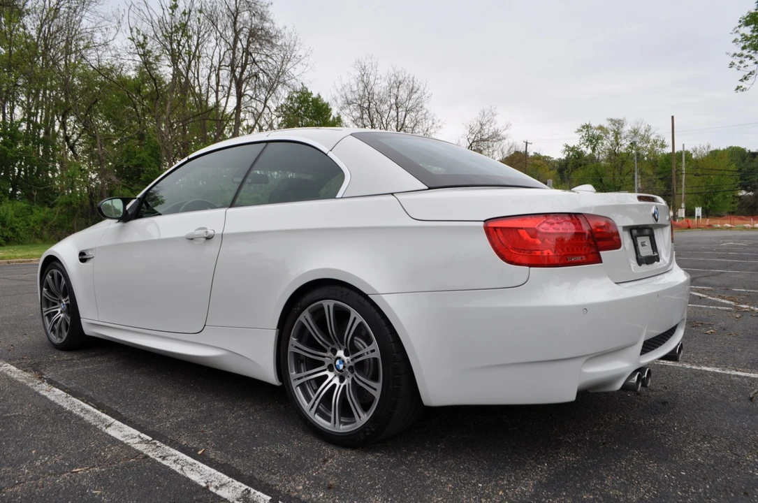 2012 BMW E93 M3 Convertible - Image 24 of 31