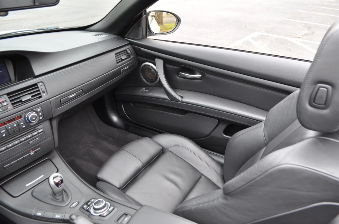 2012 BMW E93 M3 Convertible - Image 14 of 31