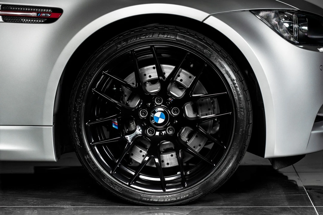 2012 BMW E90 M3 Sedan - Image 6 of 8