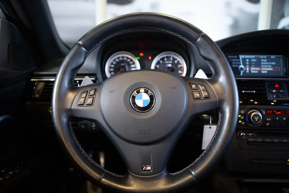 2012 BMW E93 M3 Convertible - Image 11 of 20