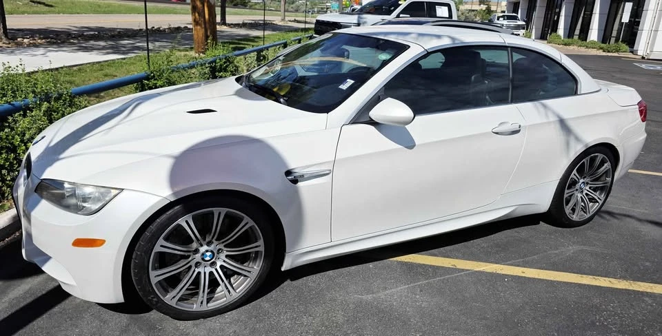 2012 BMW E93 M3 Convertible - Image 2 of 9