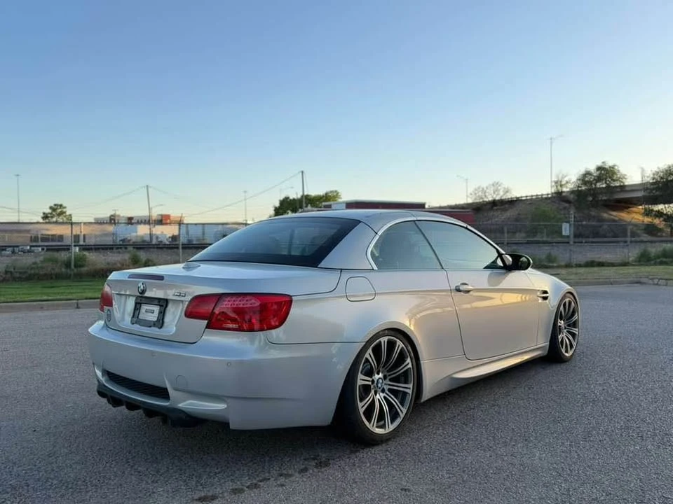 2012 BMW E93 M3 Convertible - Image 5 of 17