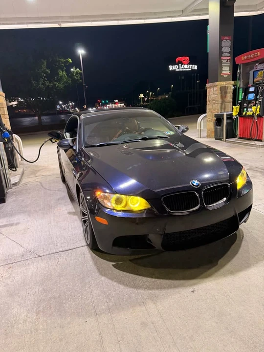 2012 BMW E93 M3 Convertible - Image 2 of 16