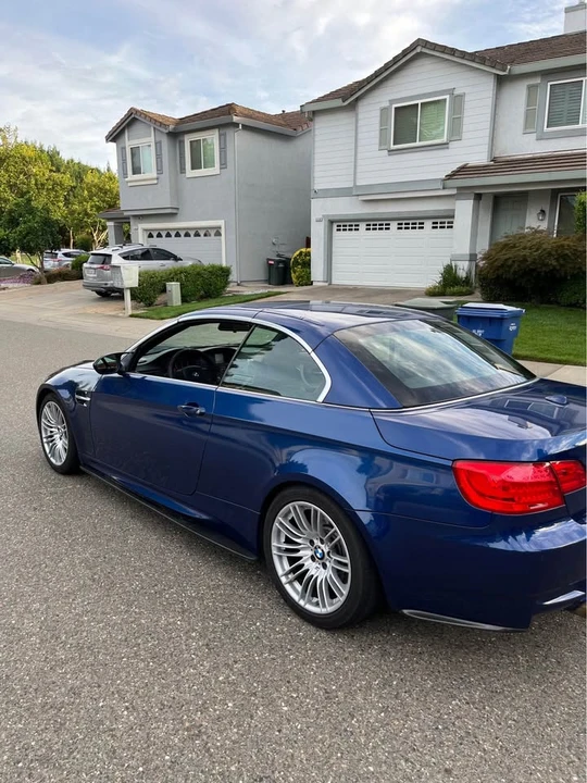 2012 BMW E93 M3 Convertible - Image 2 of 14