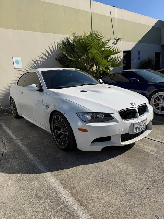 2012 BMW E93 M3 Convertible - Image 9 of 18