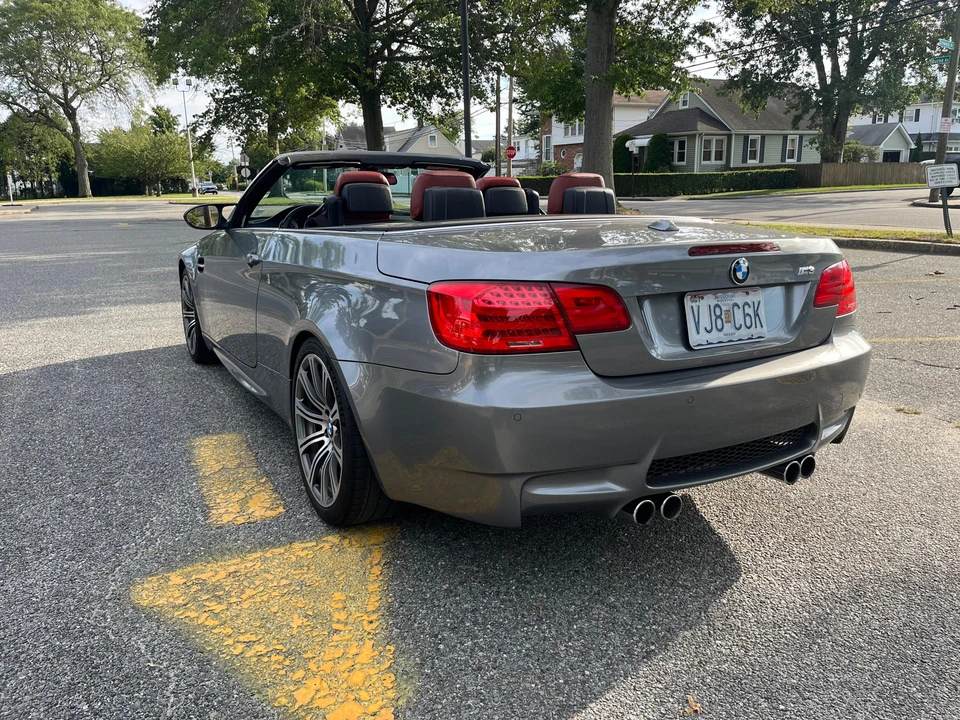 2012 BMW E93 M3 Convertible - Image 30 of 31