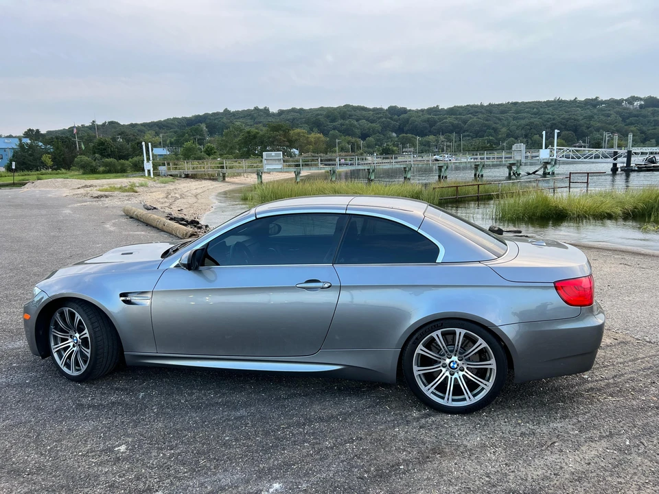 2012 BMW E93 M3 Convertible - Image 11 of 31