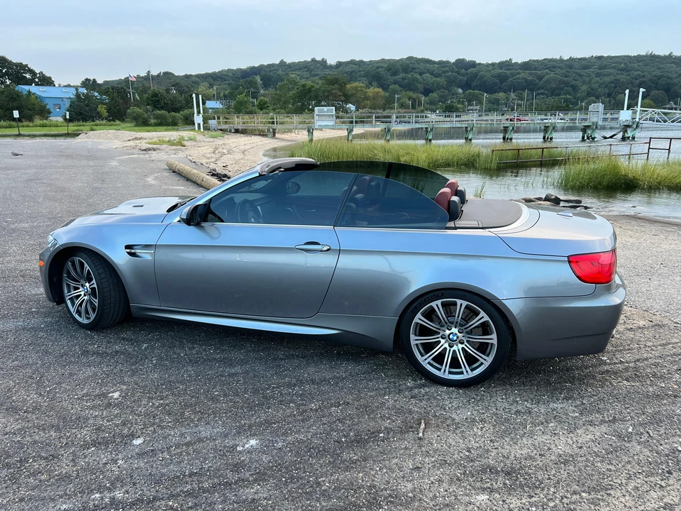 2012 BMW E93 M3 Convertible - Image 27 of 31