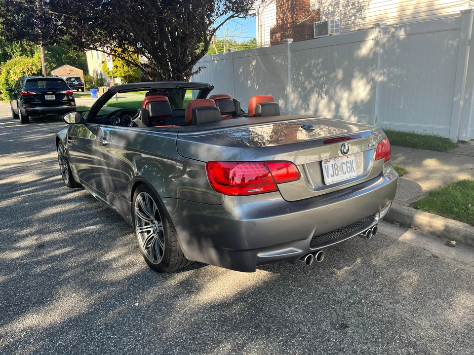 2012 BMW E93 M3 Convertible - Image 29 of 31