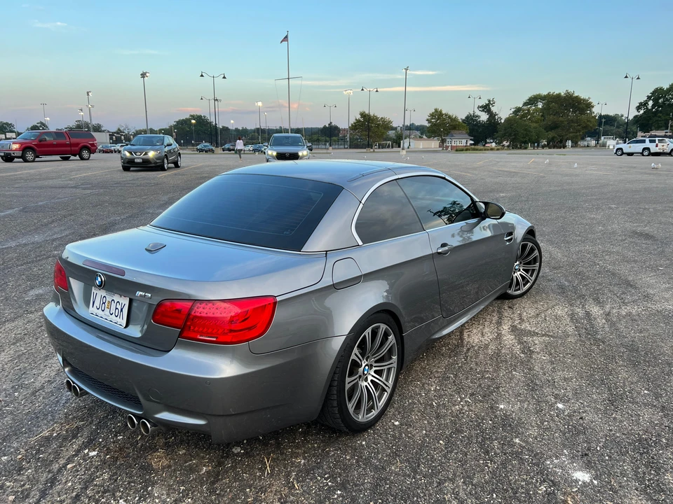2012 BMW E93 M3 Convertible - Image 17 of 31