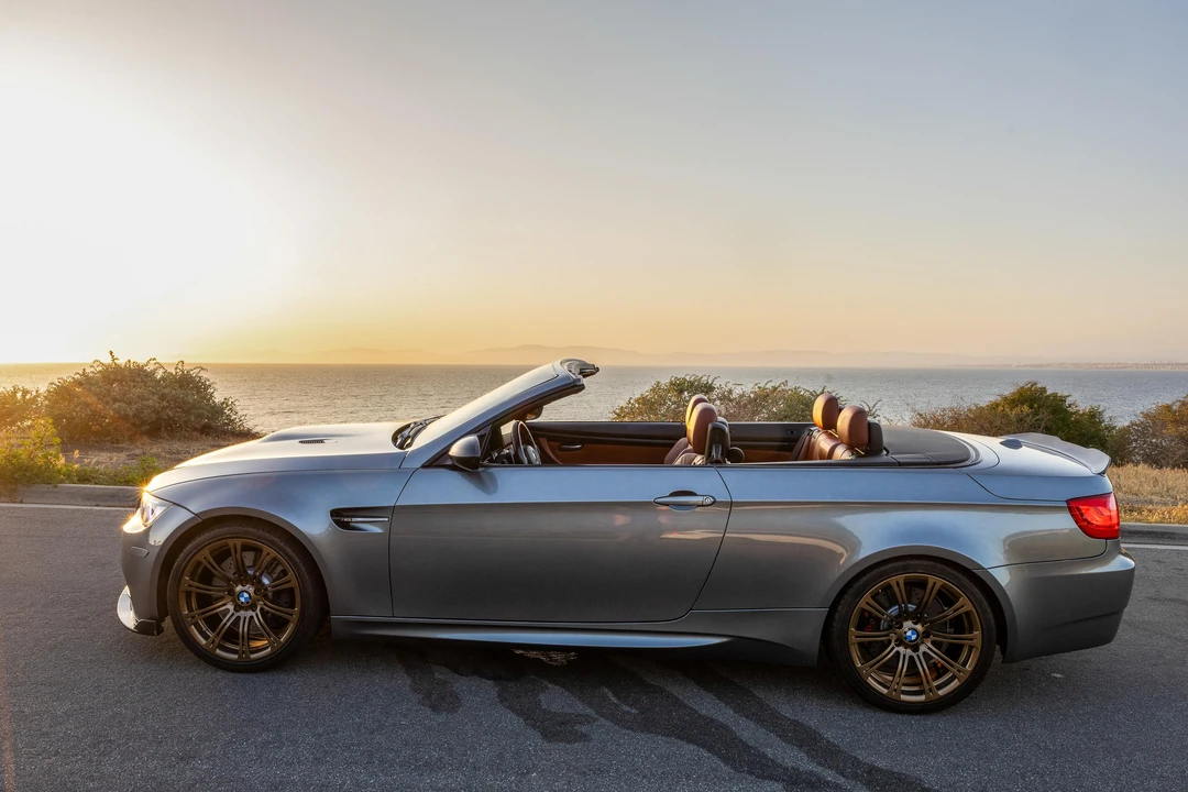 2012 BMW E93 M3 Convertible - Image 11 of 31