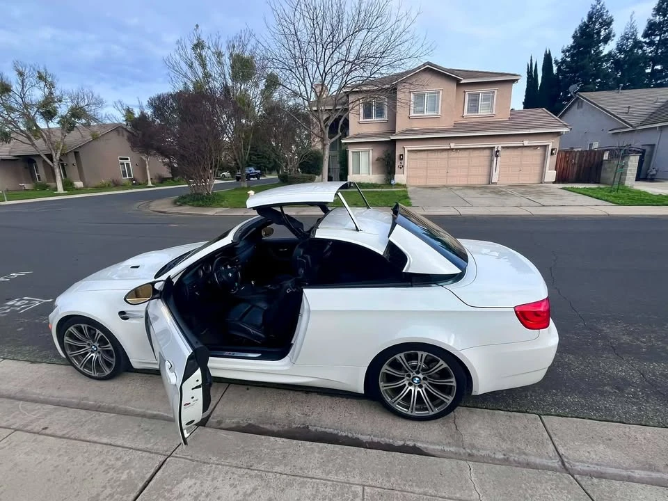 2012 BMW E93 M3 Convertible - Image 11 of 15