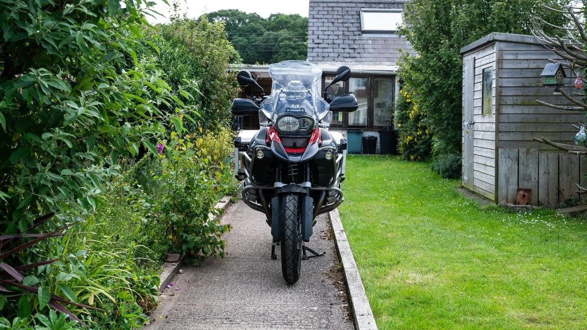 2012 BMW R1100 & R1150 & R1200 & R1250 & R1300 - Image 4 of 30