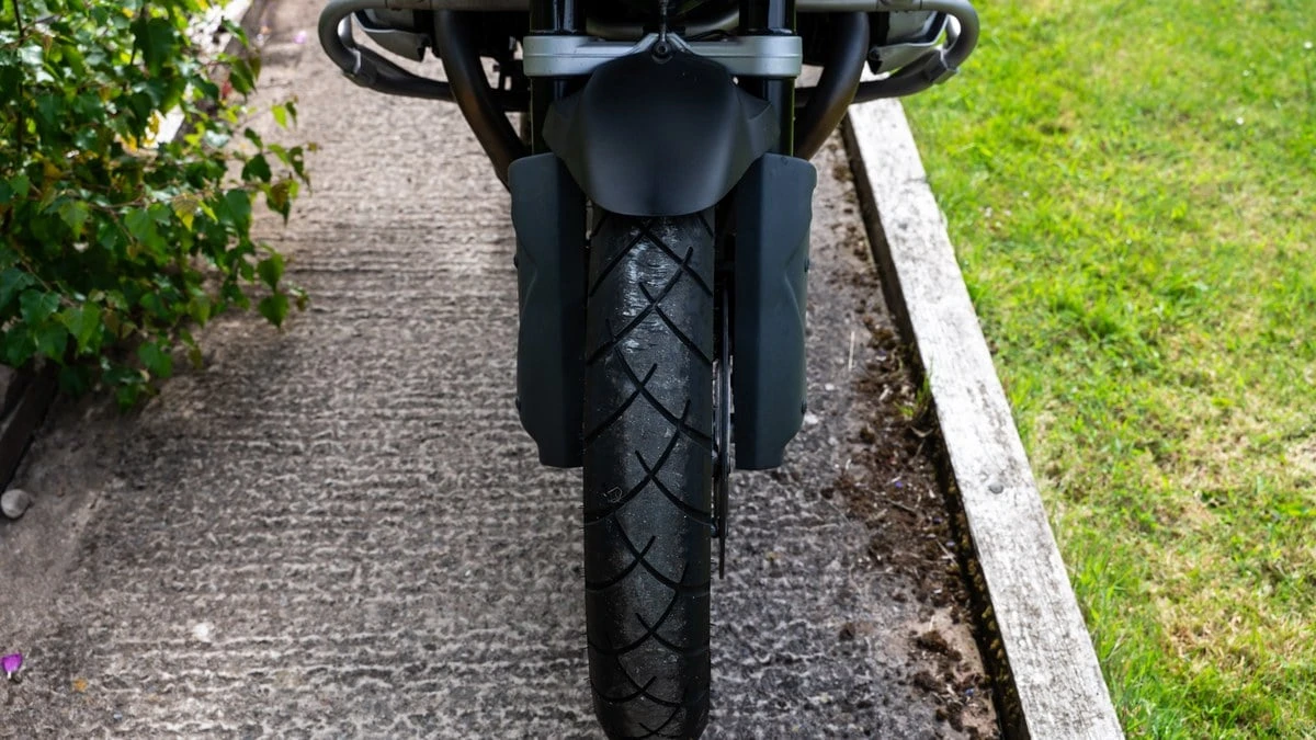 2012 BMW R1100 & R1150 & R1200 & R1250 & R1300 - Image 26 of 30
