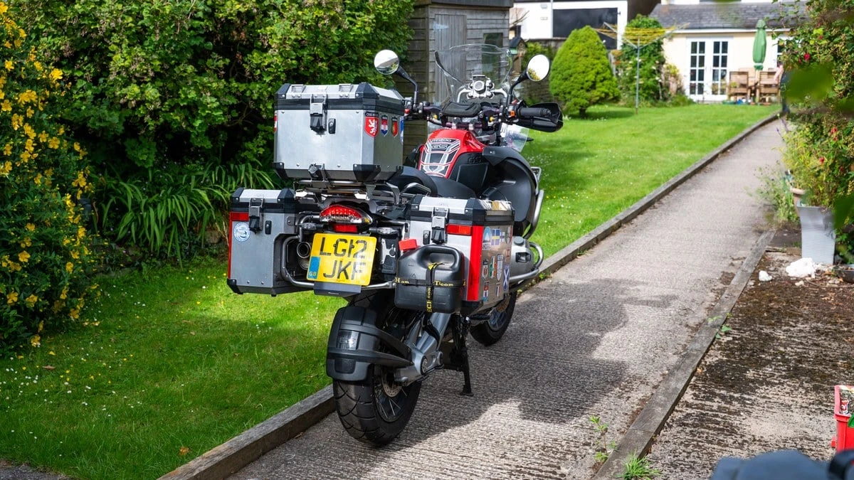 2012 BMW R1100 & R1150 & R1200 & R1250 & R1300 - Image 3 of 30