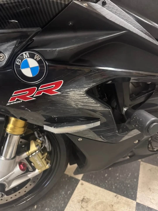 2012 BMW S1000 - Image 4 of 5