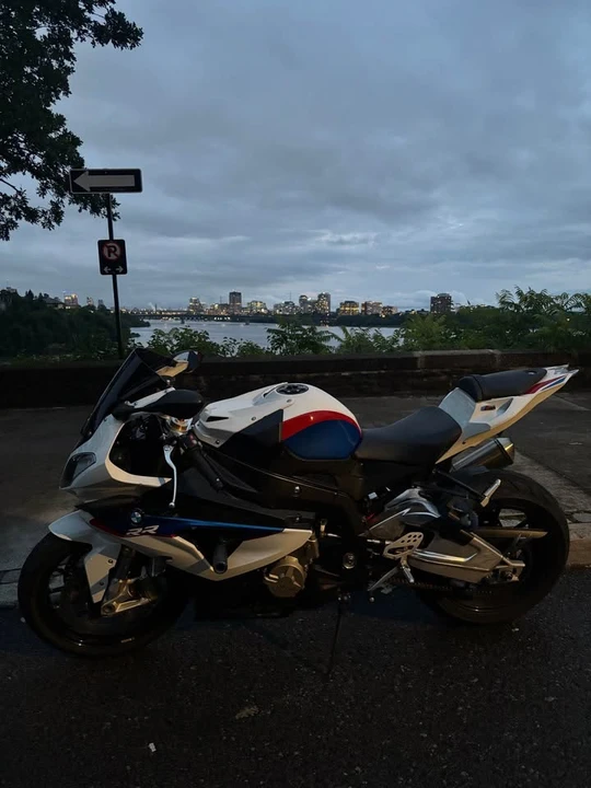 2012 BMW S1000 - Image 3 of 4