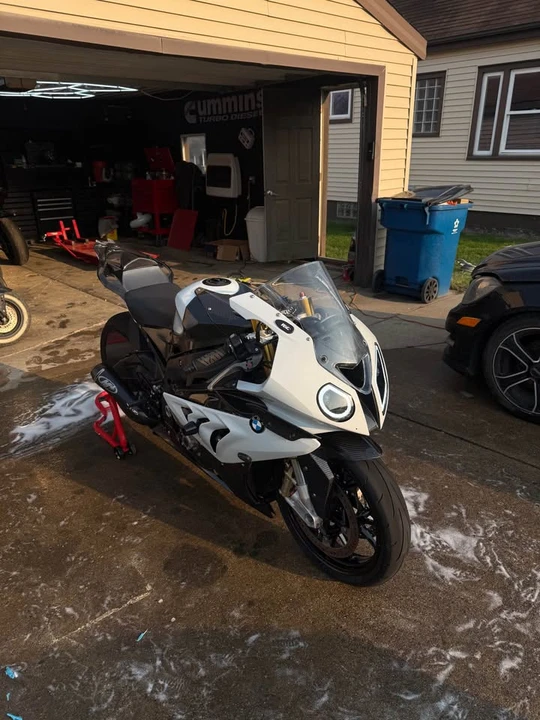 2012 BMW S1000 - Image 10 of 10