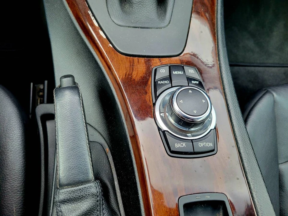 2012 BMW E93 3 Series Convertible - Image 14 of 20