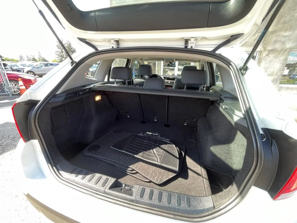 2012 BMW E84 X1 - Image 14 of 18