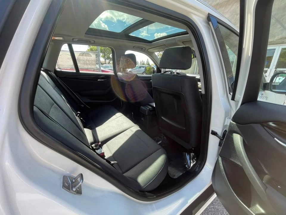 2012 BMW E84 X1 - Image 13 of 18