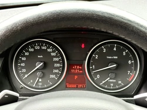 2012 BMW E84 X1 - Image 4 of 15