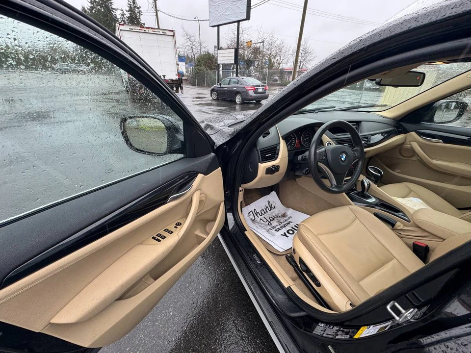 2012 BMW E84 X1 - Image 11 of 18