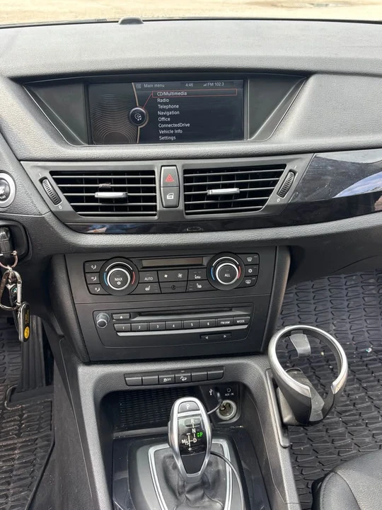 2012 BMW E84 X1 - Image 5 of 10