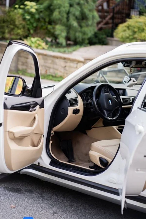 2012 BMW E84 X1 - Image 3 of 12