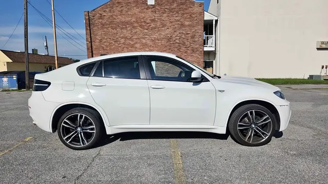 2012 BMW X5 3.0i Sport Utility 4D