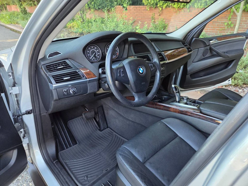 2012 BMW E70 X5 - Image 11 of 24