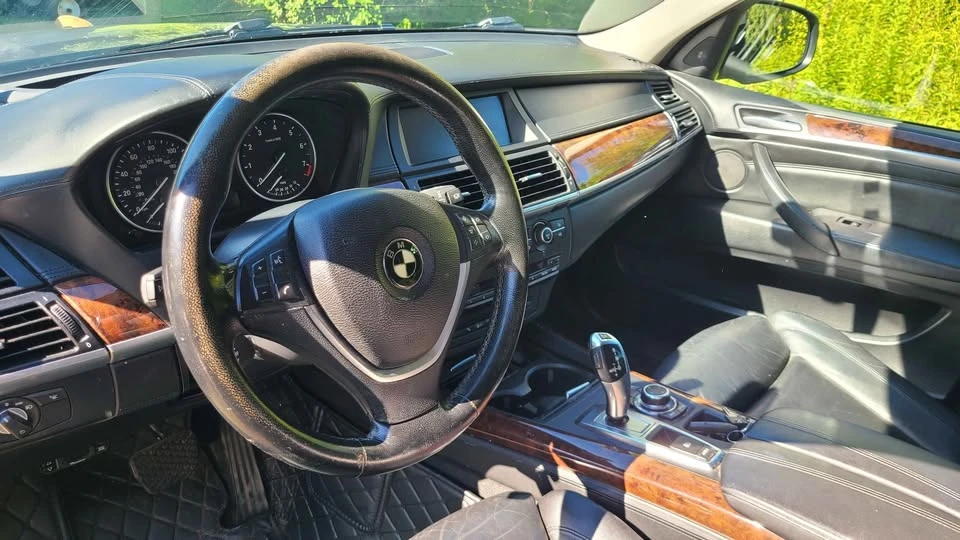 2012 BMW E70 X5 - Image 7 of 16
